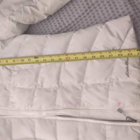 Eddie Bauer Short Down Jacket - Picture 6 of 6